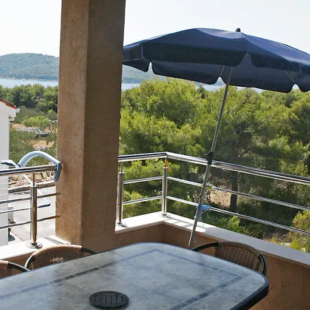 Kristina Appartamento Milna (Brac)