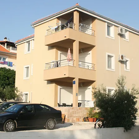 Kristina * Milna (Brac)